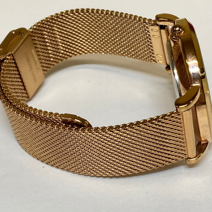 Hannah Martin Analog Quartz Women