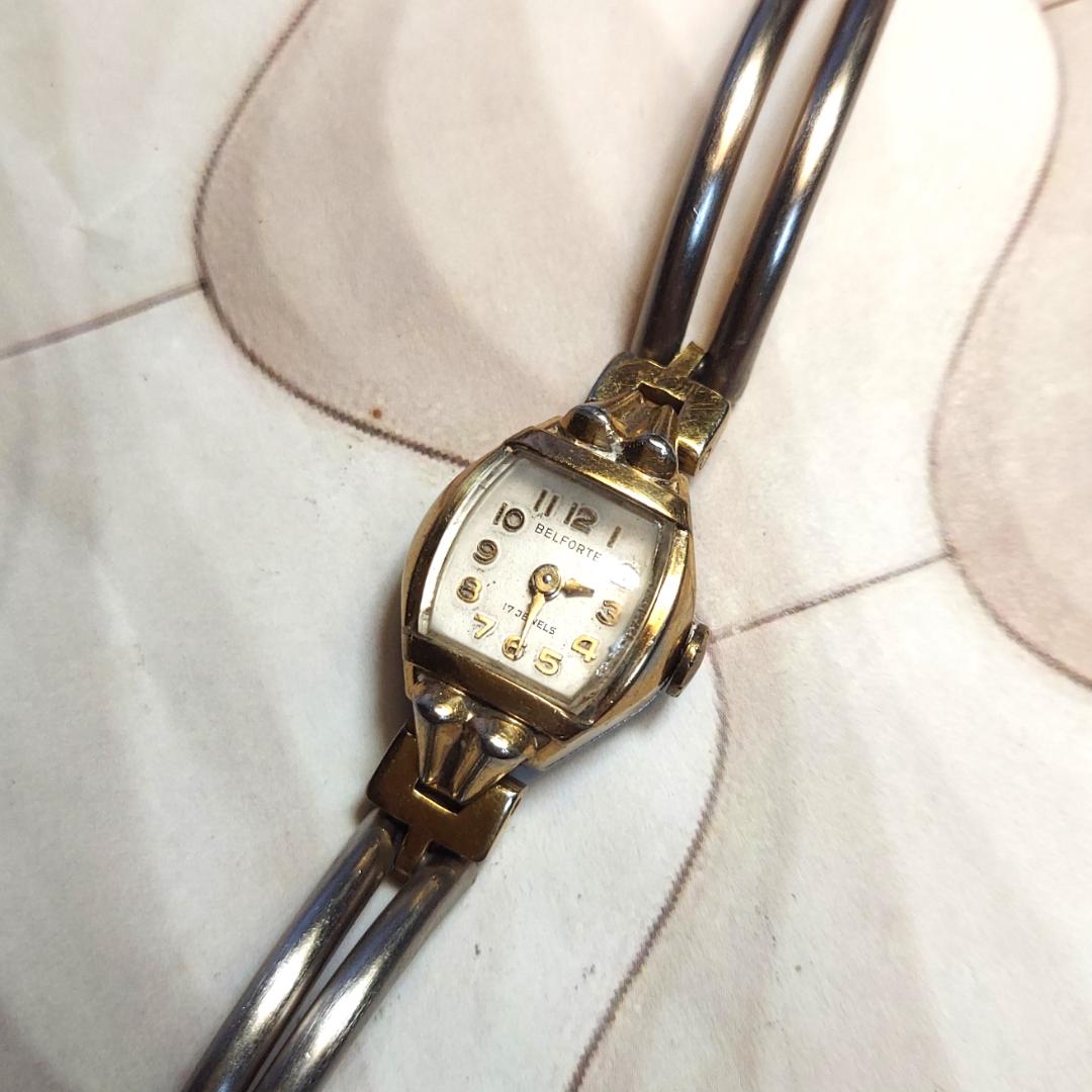 Belforte Analog Mechanical (Manual) Women