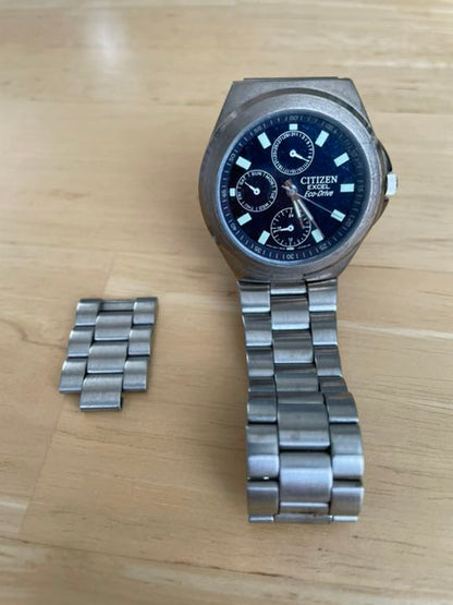 Citizen EXCELA Analog Solar Men