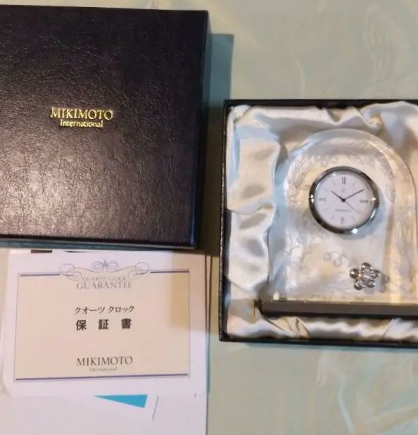 Mikimoto Analog Quartz Women