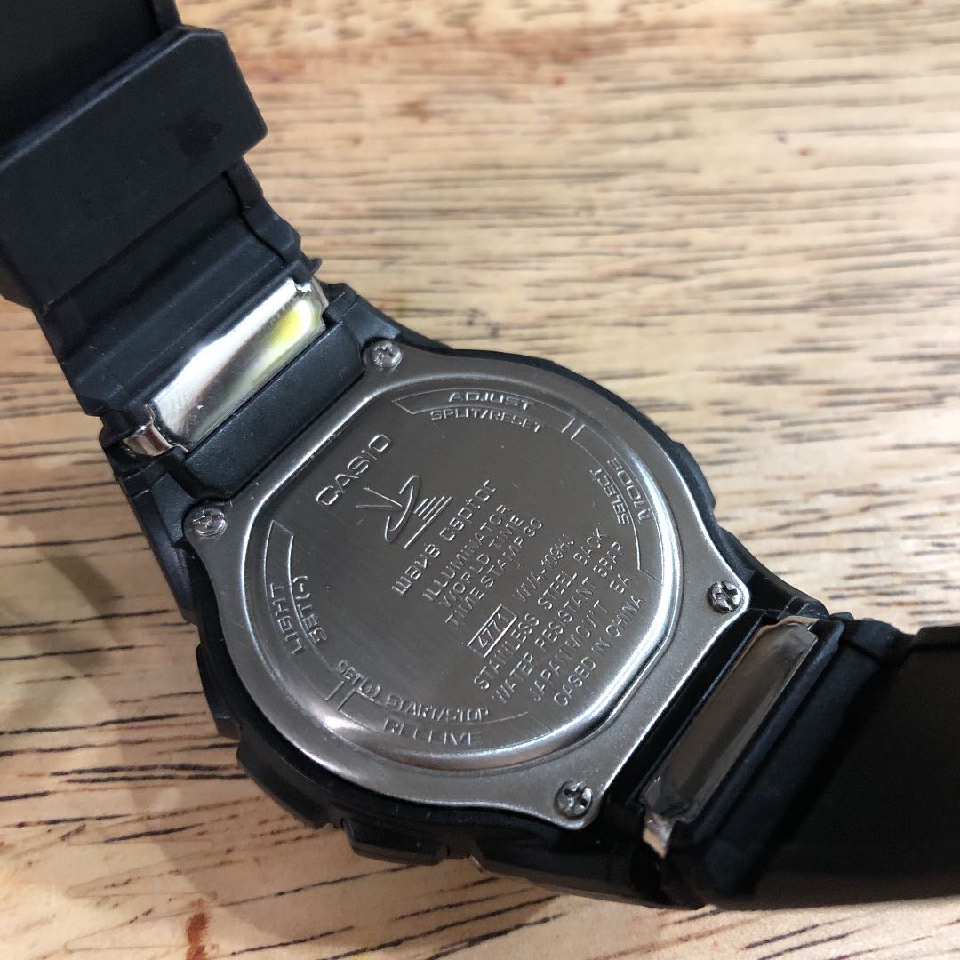 Casio Wave Ceptor Digital-Analog Quartz Men