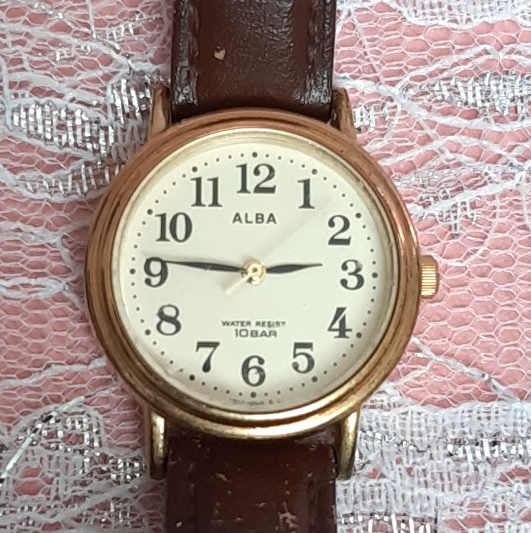 Seiko Alba MD207 Analog Quartz Women Watch Unused Battery Women'S