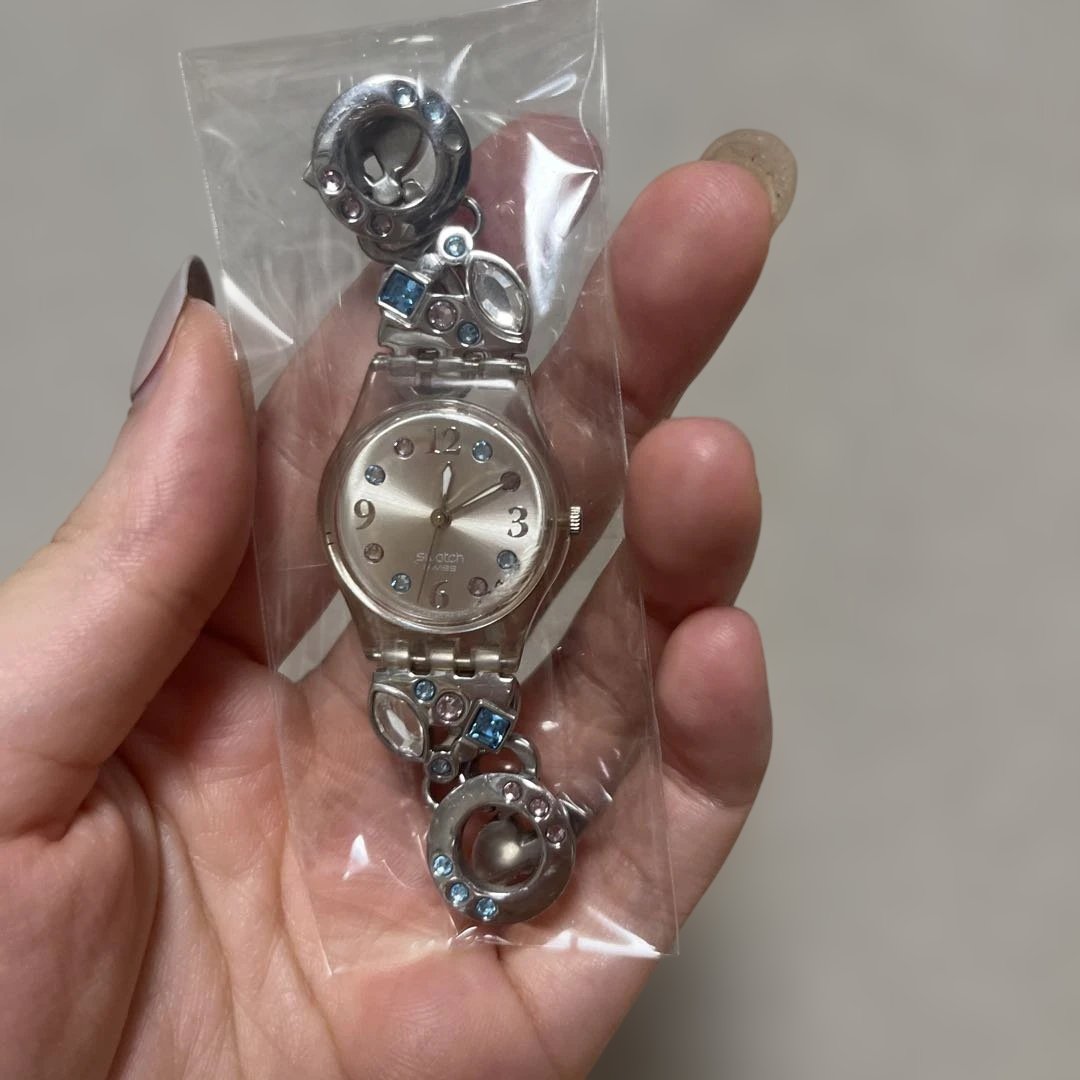 Swatch Analog Quartz Women