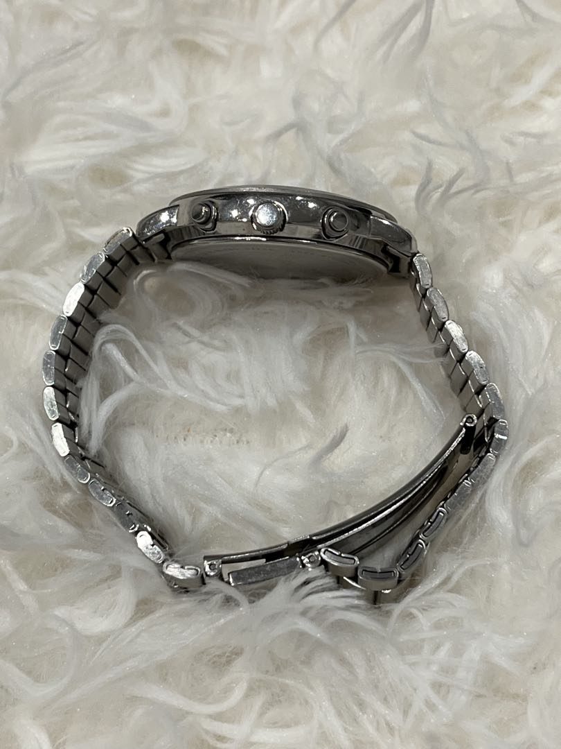 Agnes B V654-6100 Analog Quartz Men