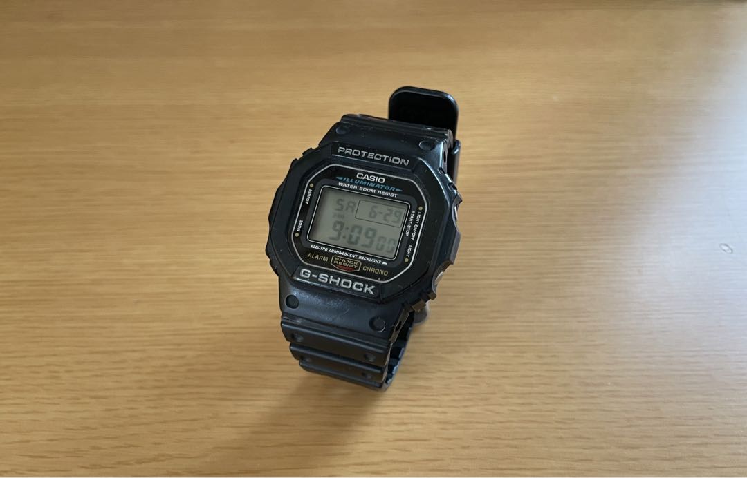 G-shock 5600 DW-5600E-1 Digital Quartz Men Dw-E-1