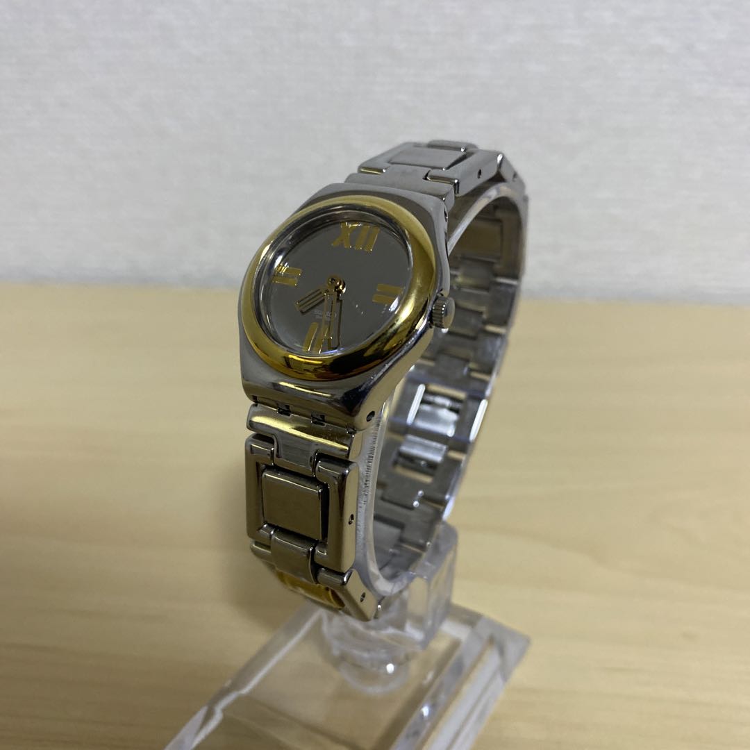 Swatch Analog Quartz Women