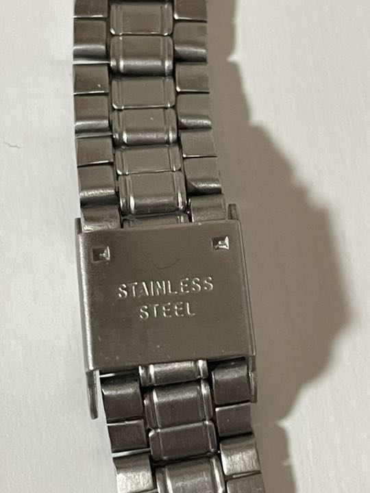 Frank Valentino Analog Quartz Women