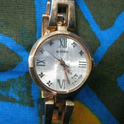 Seiko wired Analog Quartz Women ワイアード Watch パール文字番 ピンクゴールド