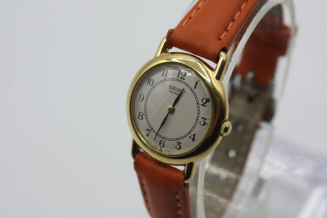 Seiko Analog Quartz Women Beautiful Item 2-Hand Orange Leather Belt Women's Watch