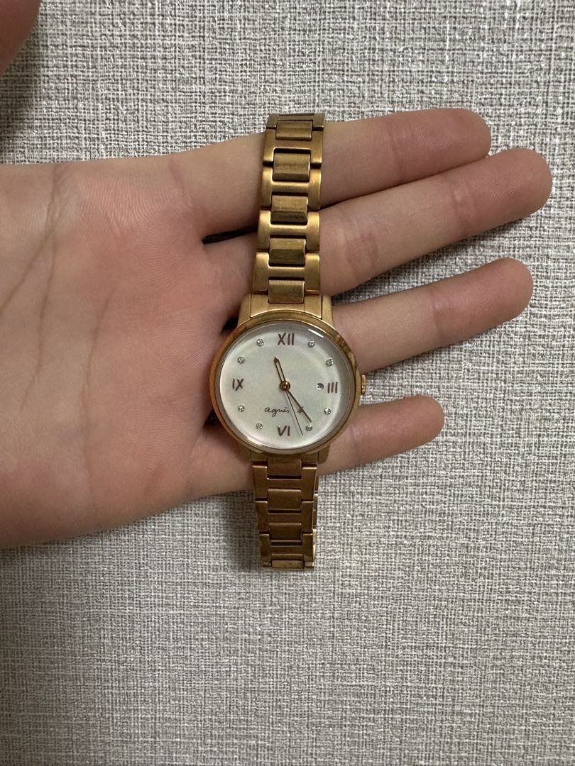Agnes B Analog Quartz Women