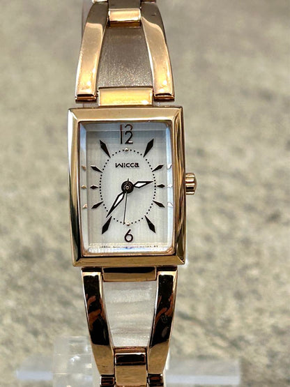 Citizen wicca B035-S120217 Analog Solar Women