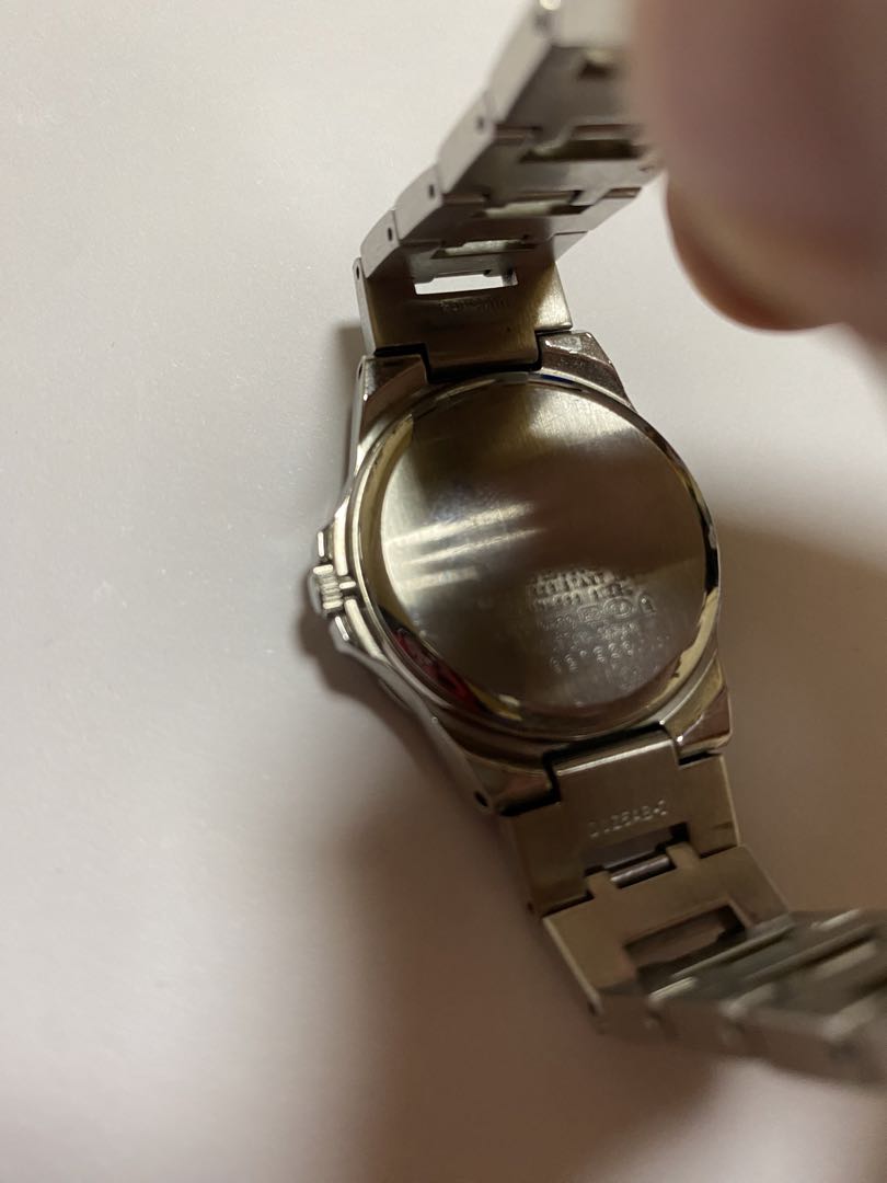 Seiko lk/lukia 5Y89-0B30 Analog Quartz Women