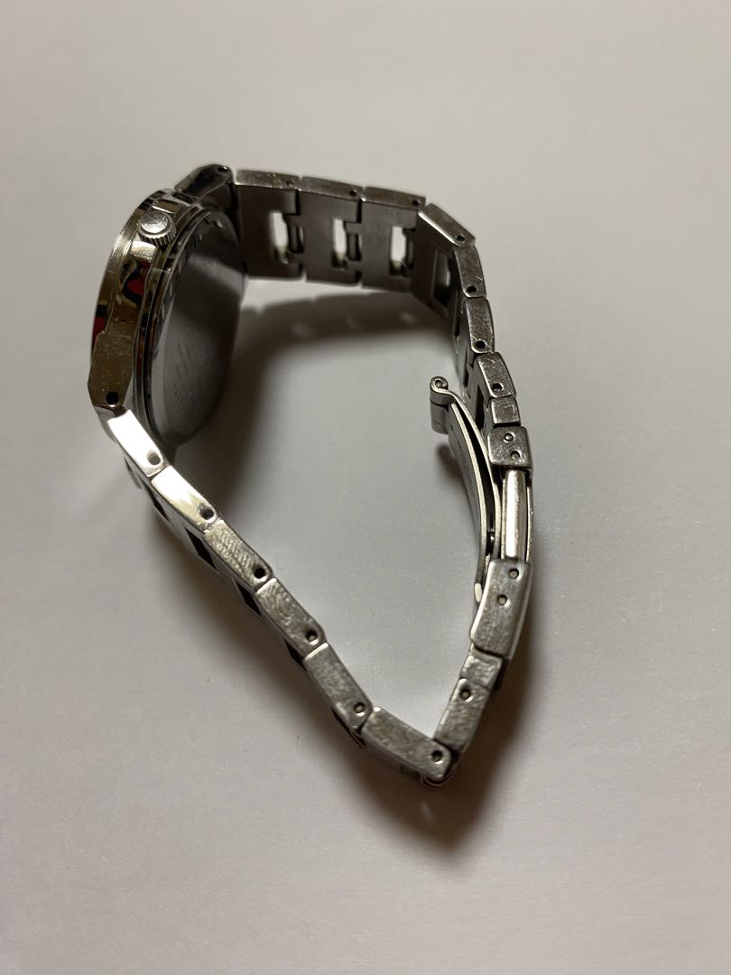 Seiko lk/lukia 5Y89-0B30 Analog Quartz Women