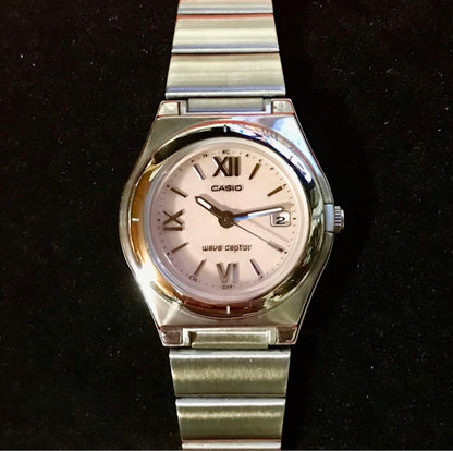 Casio Wave Ceptor LWS-10 Analog Solar Women