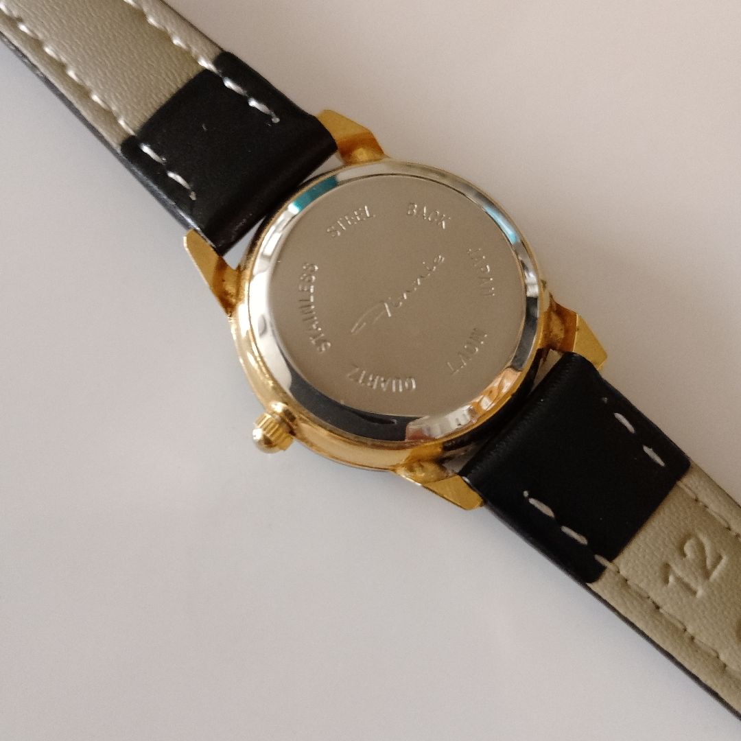 Italian Design Analog Quartz Women Watch Battery Replaced Unused