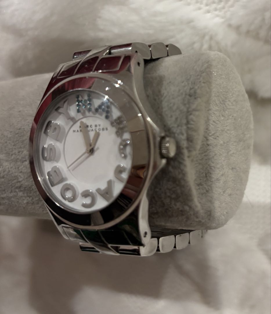 Analog Quartz Women