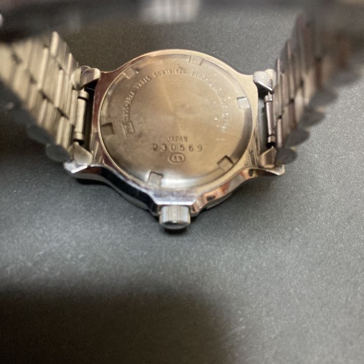 Seiko ALBA AQUA GEAR V782-0060 Analog Quartz Women