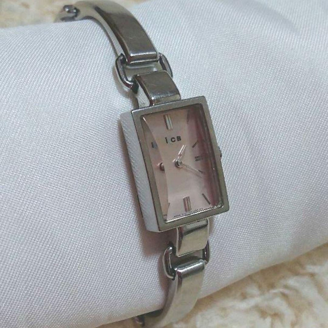 CITIZEN ICB Analog Quartz Women