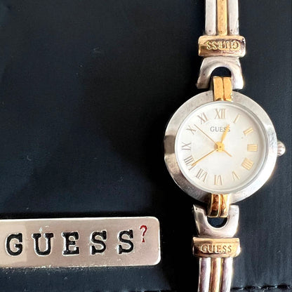 Guess Analog Quartz Women