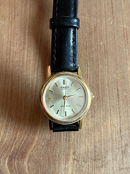 CASIO STANDARD LTP-1095 Analog Quartz Women