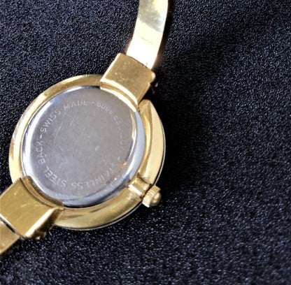 Mario Valentino Analog Mechanical (Manual) Women
