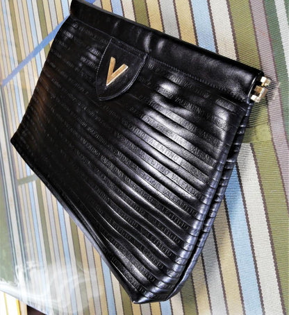 Mario Valentino Analog Mechanical (Manual) Women