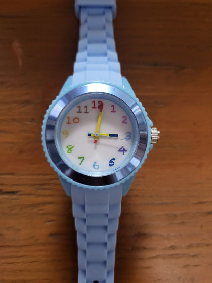 Analog Quartz Women
