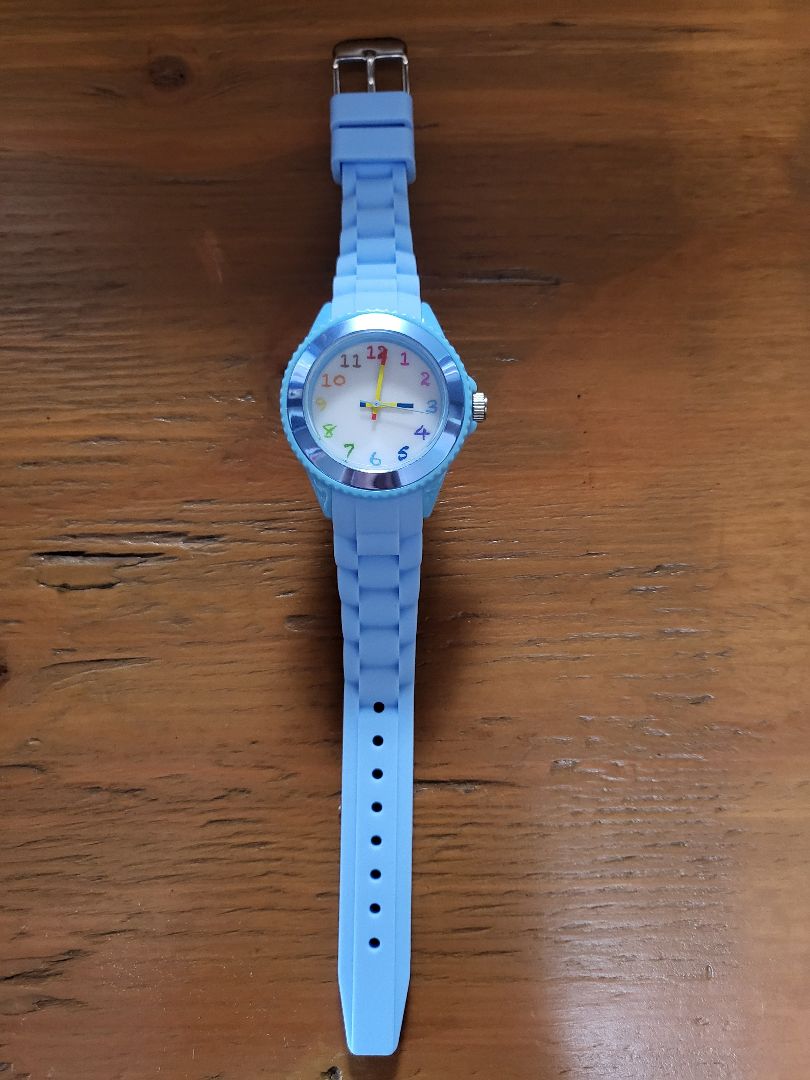 Analog Quartz Women