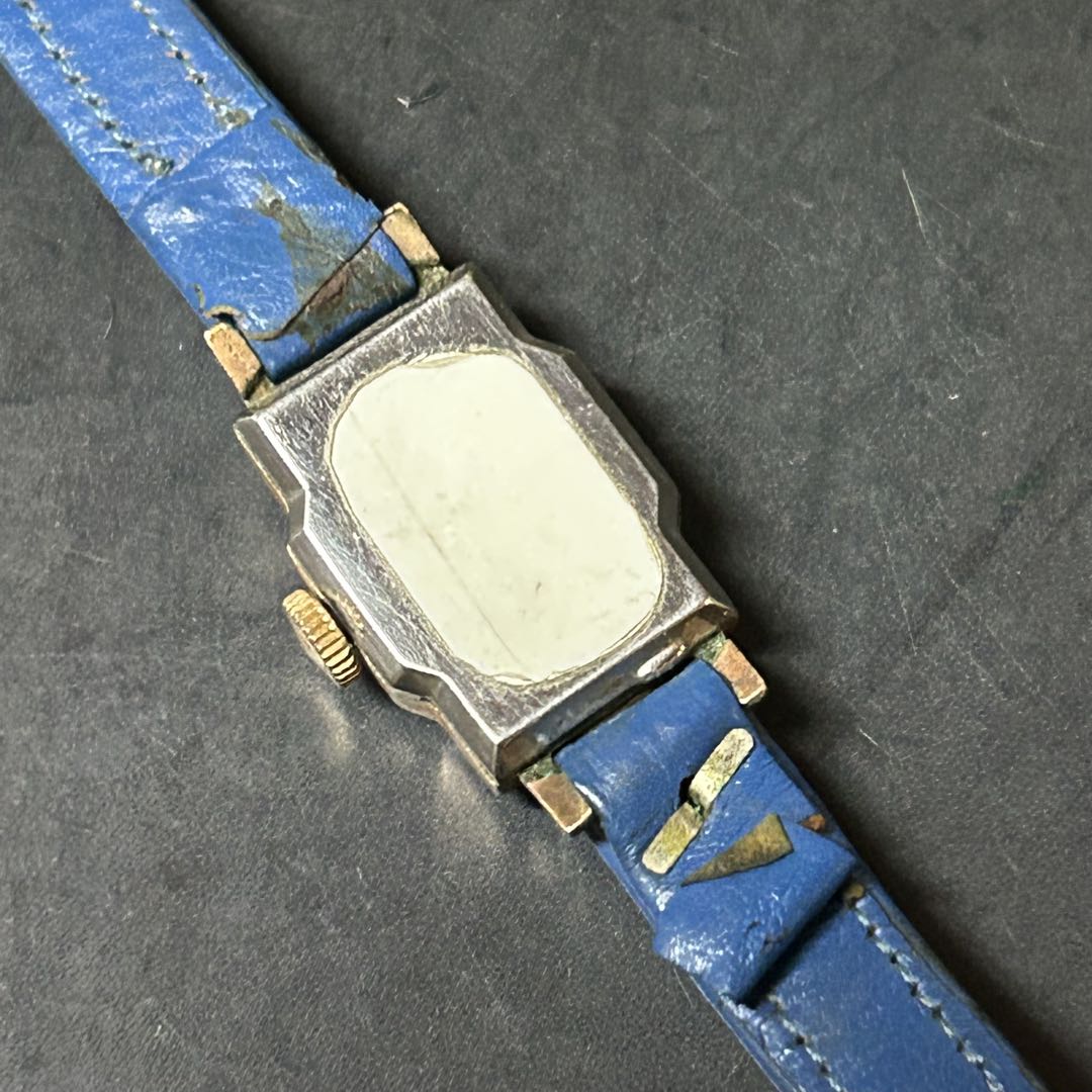 Analog Mechanical (Manual) Women
