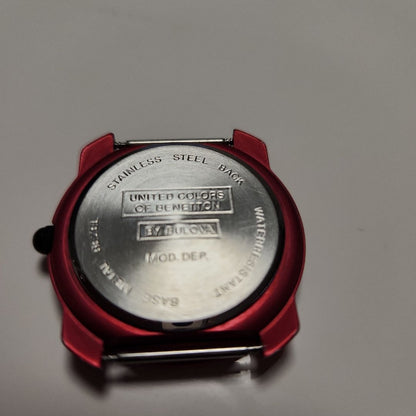 Benetton By Bulova BULOVA40 Analog Quartz Women