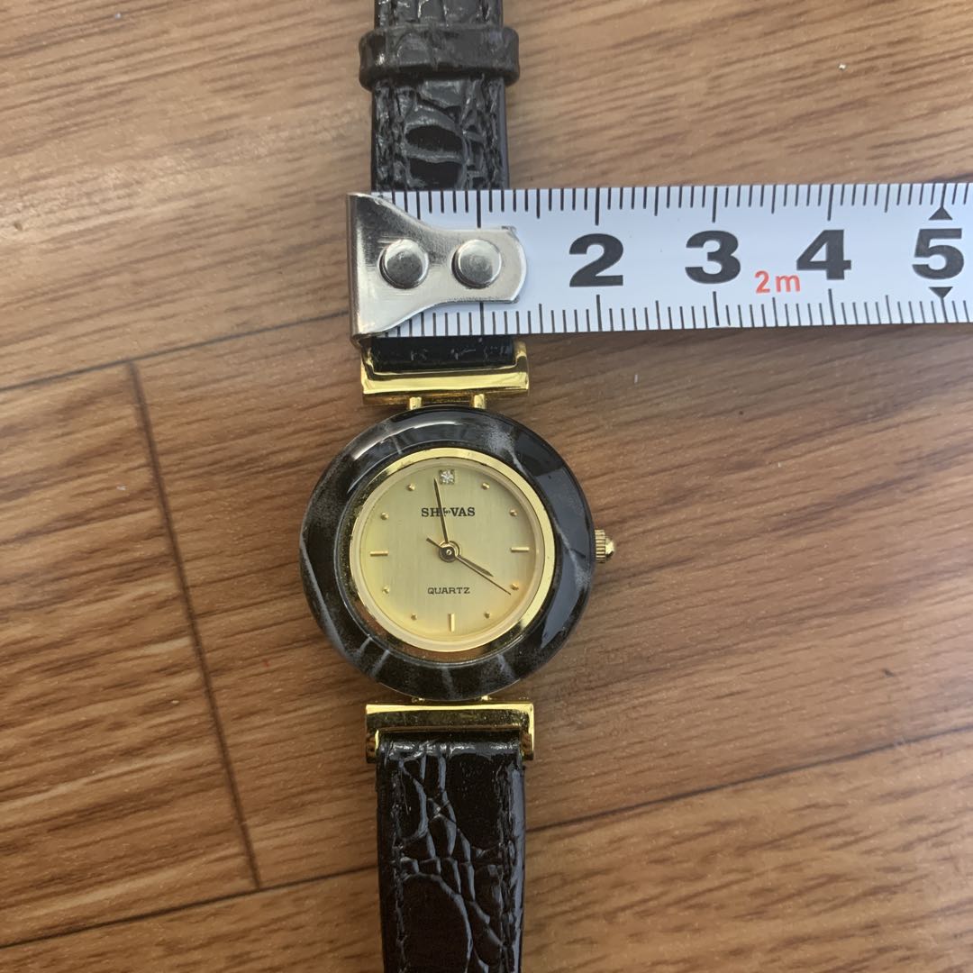 Shivas Analog Quartz Women