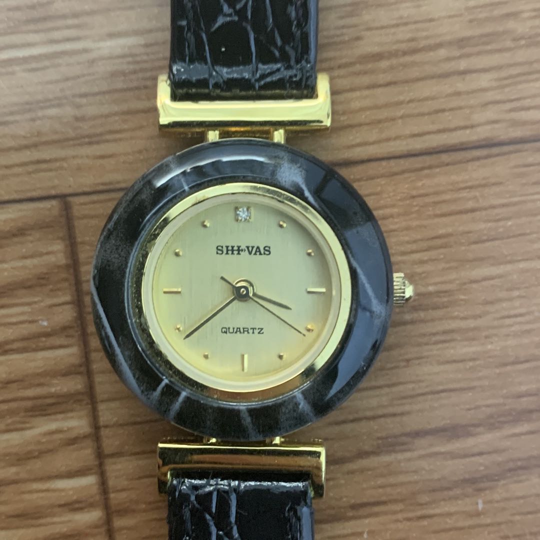 Shivas Analog Quartz Women