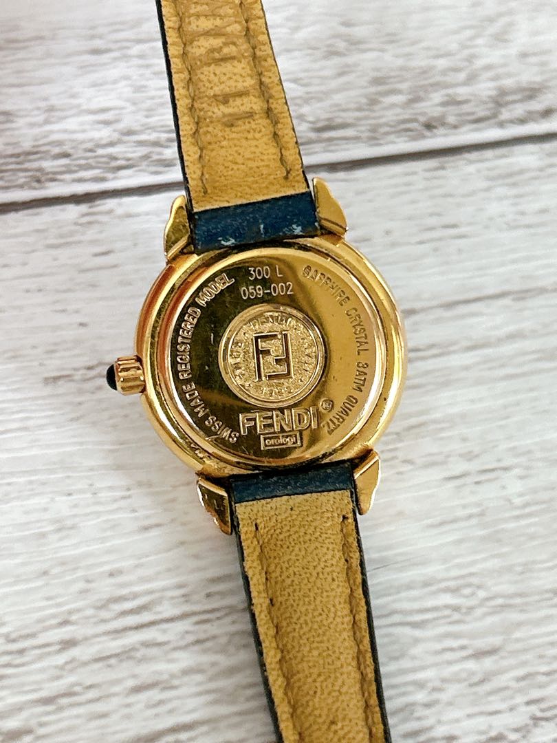 Fendi 300L Analog Quartz Women フェンディ Womenwatch.·*.