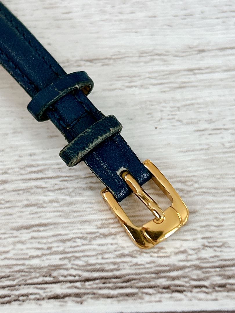 Fendi 300L Analog Quartz Women フェンディ Womenwatch.·*.