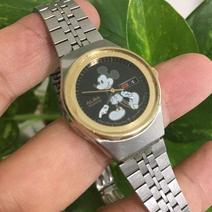 Seiko Alba Disney Analog Quartz Women Rare Retro Mickey Watch