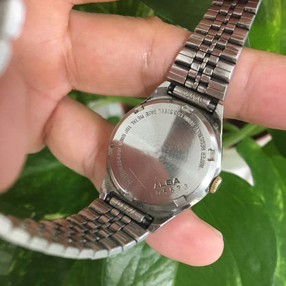 Seiko Alba Disney Analog Quartz Women Rare Retro Mickey Watch