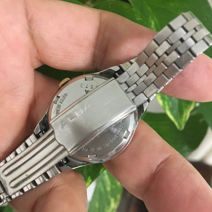 Seiko Alba Disney Analog Quartz Women Rare Retro Mickey Watch