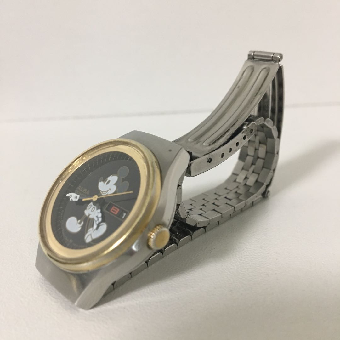 Seiko Alba Disney Analog Quartz Women Rare Retro Mickey Watch