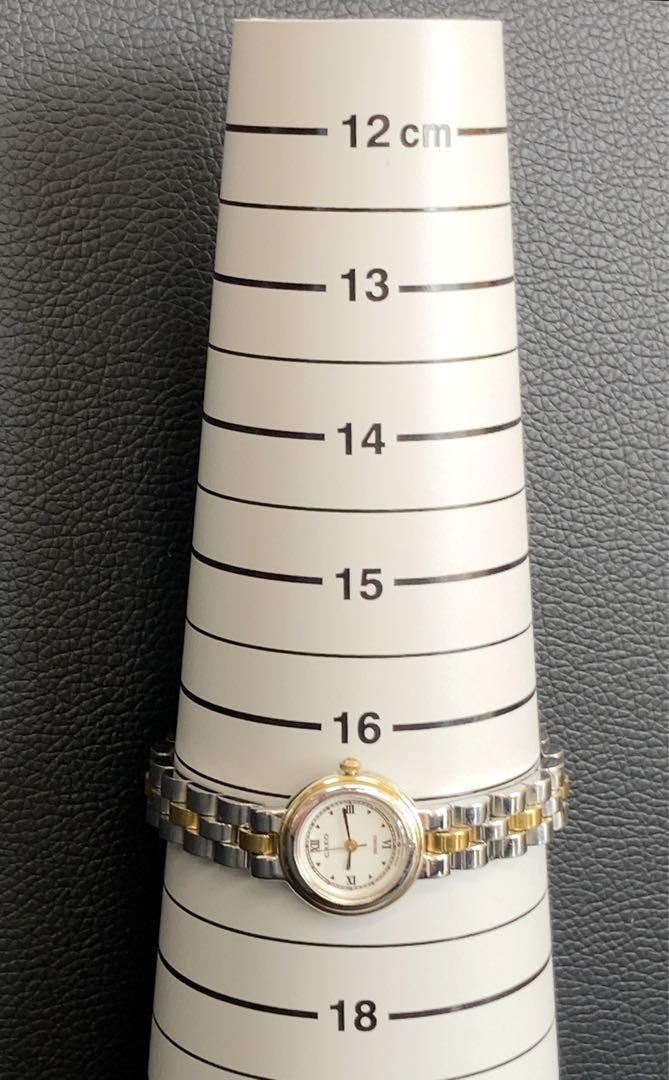 Seiko Creo Analog Quartz Women