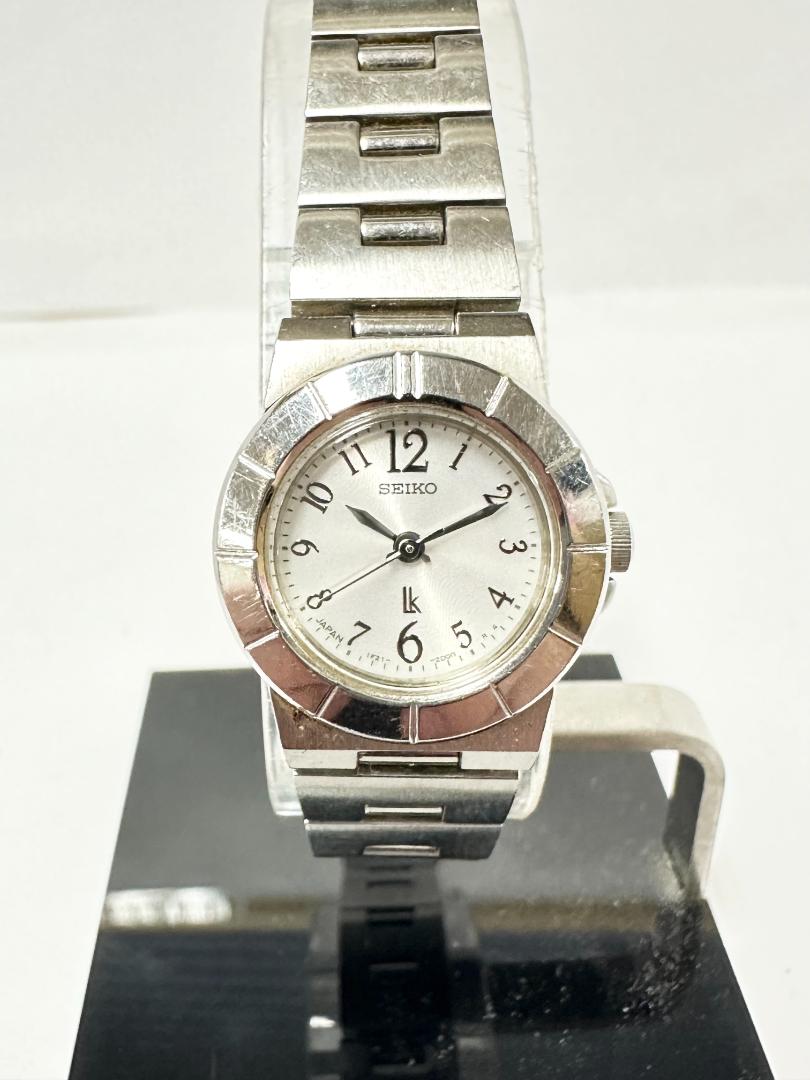 Seiko B74 340097 Analog Quartz Women Ladies Wristwatch 22.5Mm Metal Band Watch