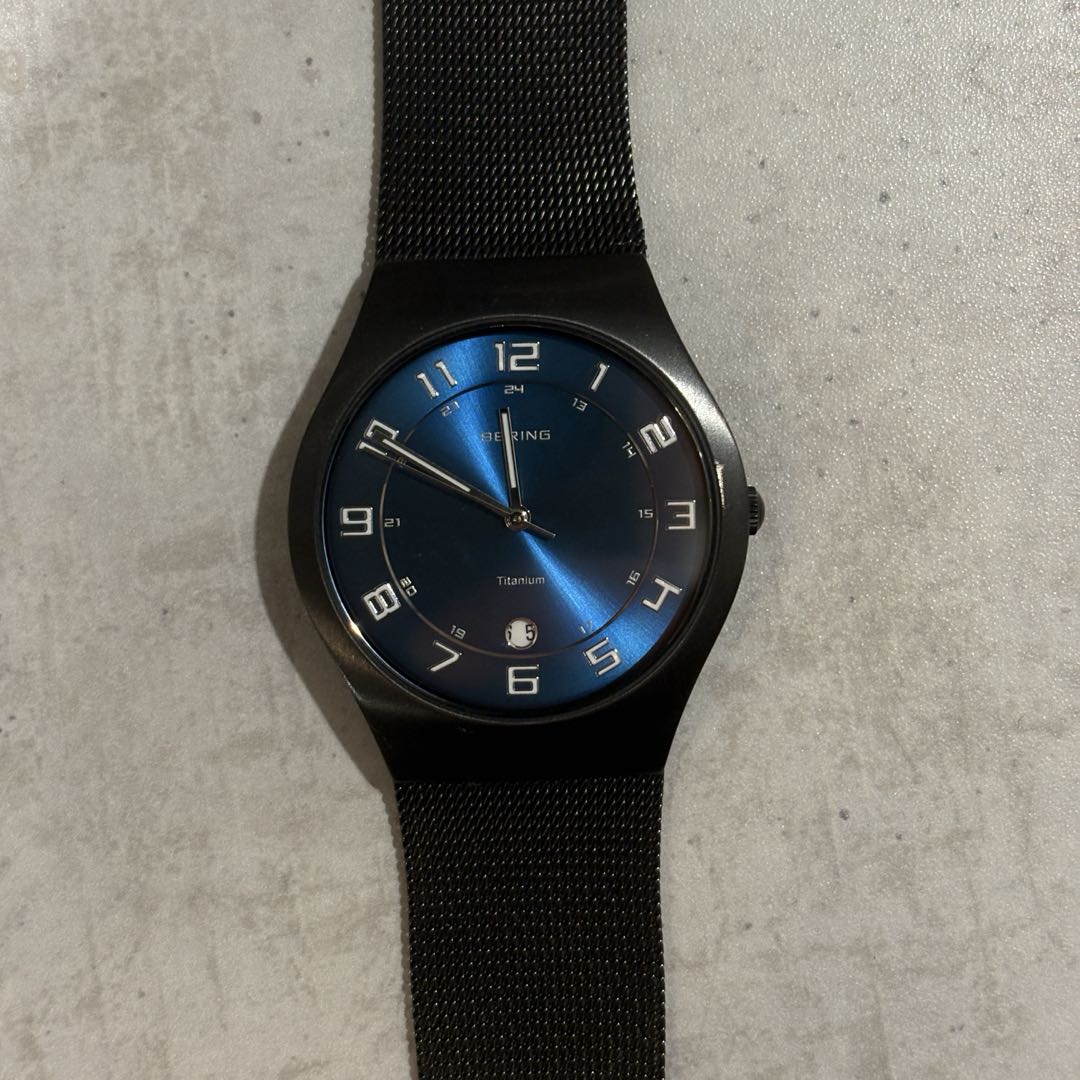 Titanium Analog Quartz Men
