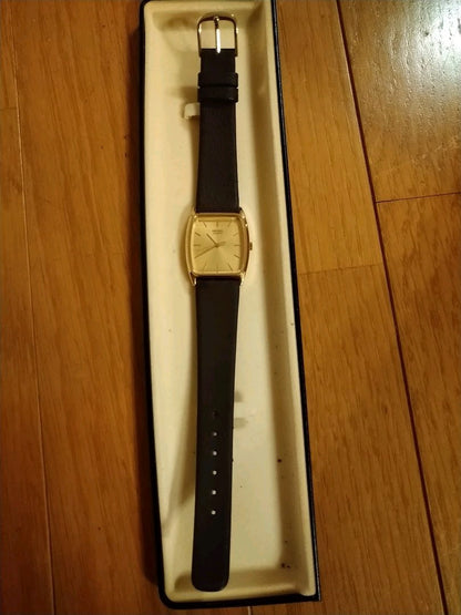 Seiko Analog Quartz Women