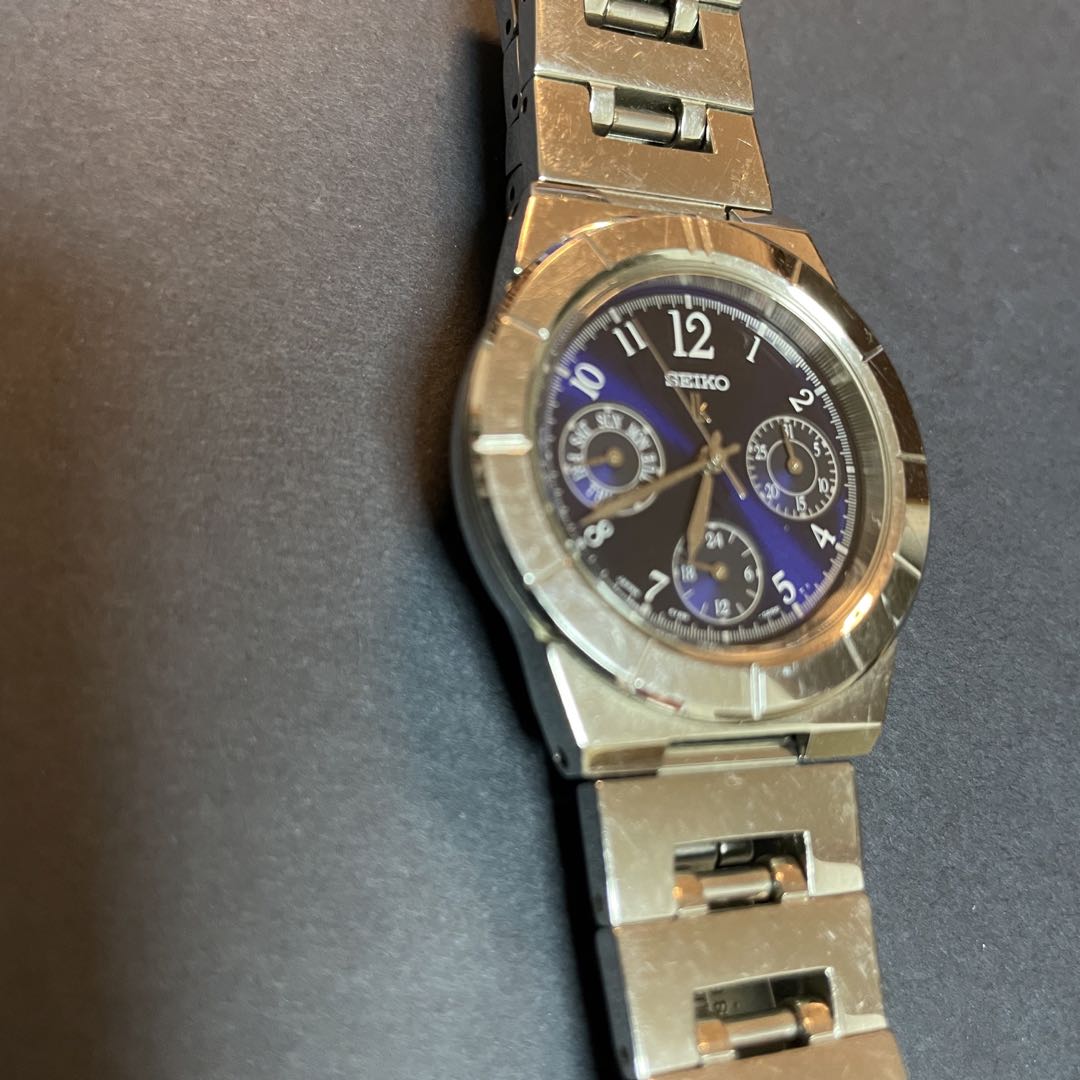 Seiko lk/lukia 5Y89-0B30 Analog Quartz Women