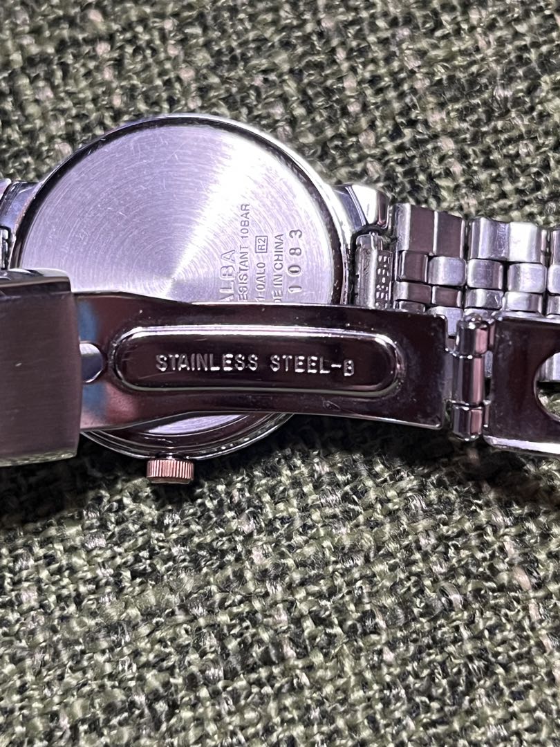 Seiko Alba SUA-11 Analog Quartz Women