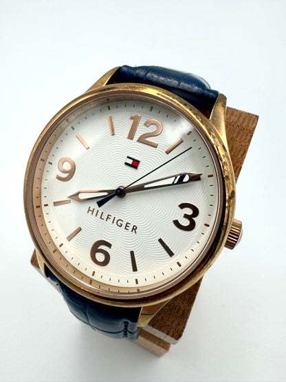 TOMMY HILFIGER Quartz Watch