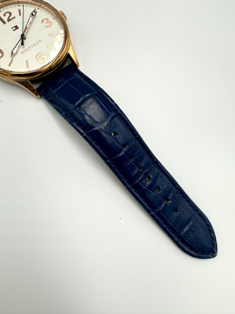 TOMMY HILFIGER Quartz Watch