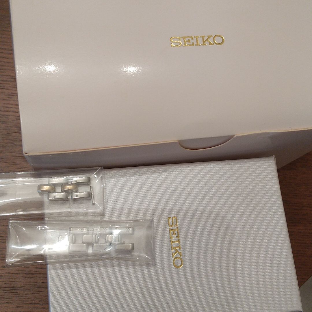 Seiko Tisse SWFF003 Analog Quartz Women