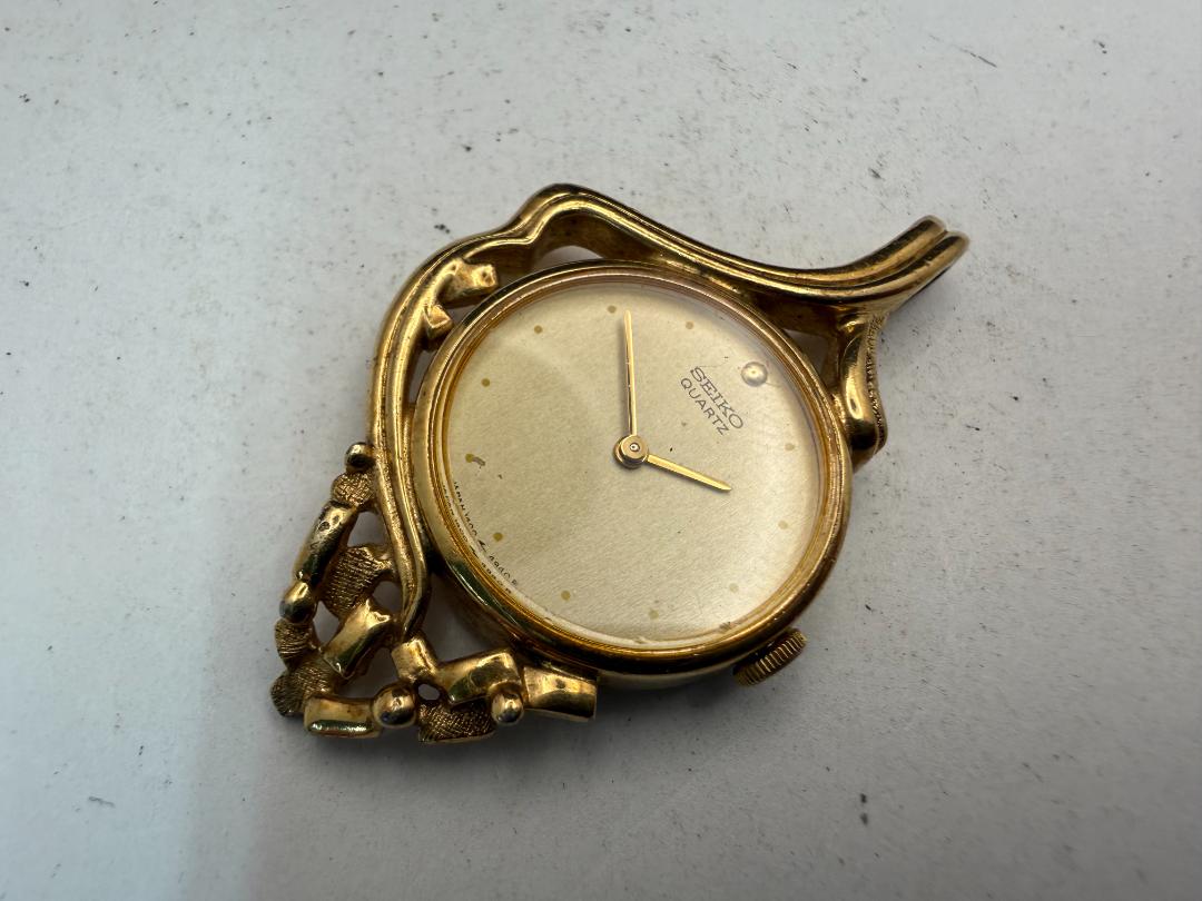 Analog Quartz Women Seiko Pendant Watch For Parts