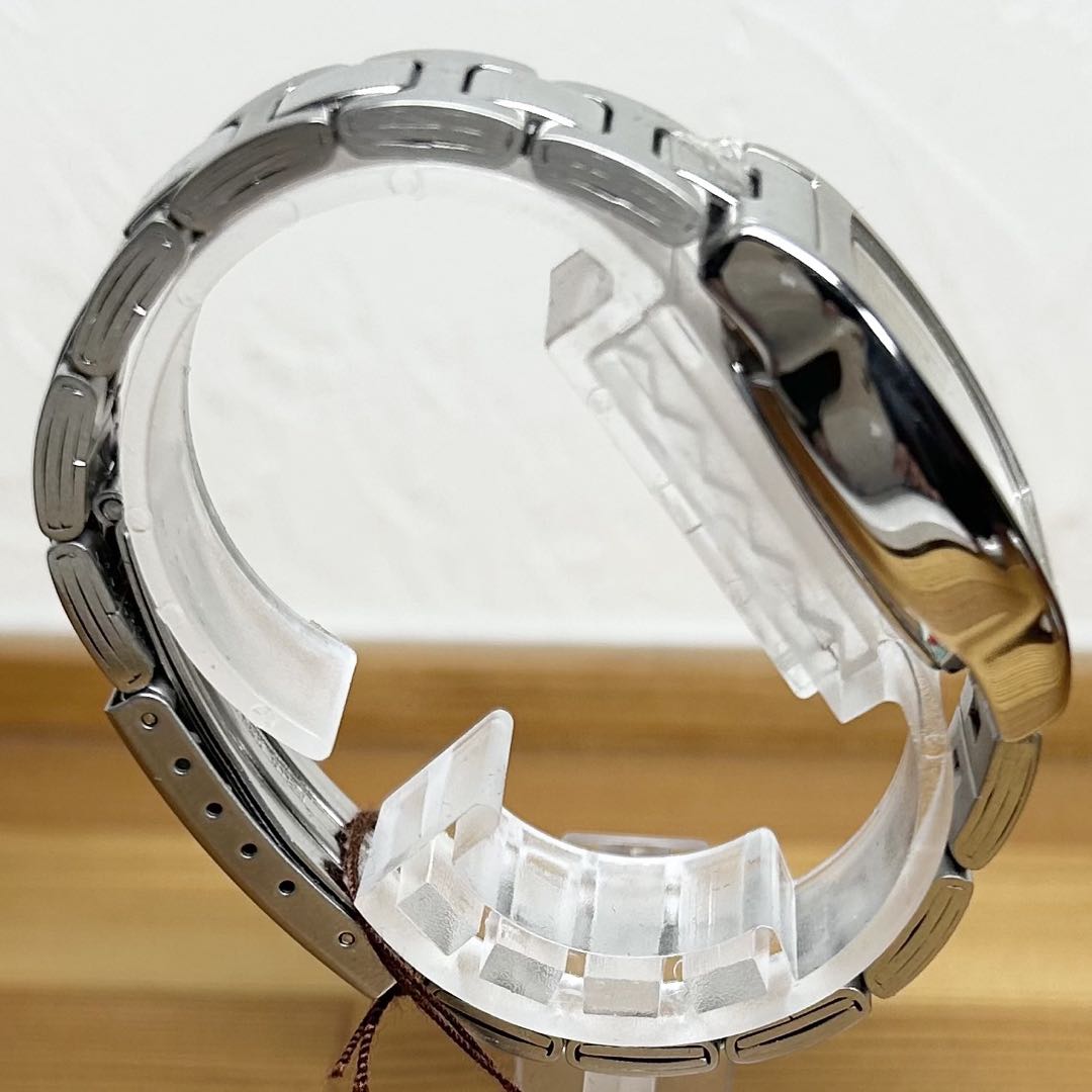 Analog Quartz Women