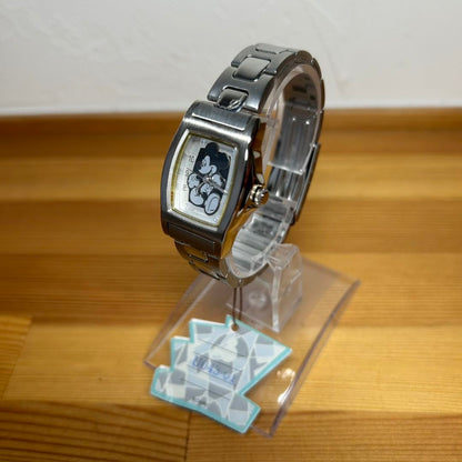 Analog Quartz Women